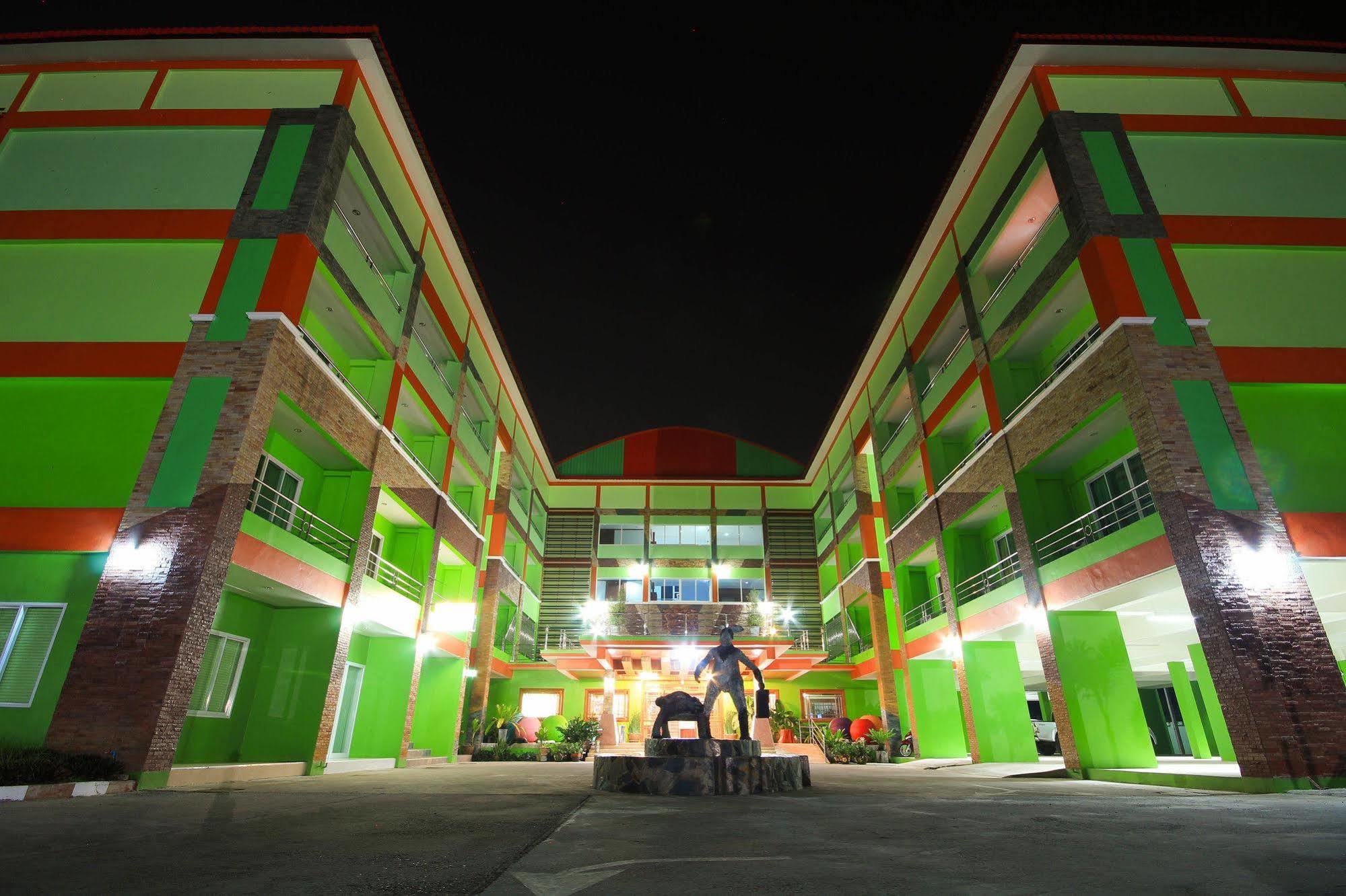 Hisoplace Udon Thani Exterior photo